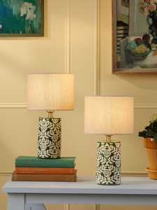Lámpara de Mesa con Diseño Moderno y Incrustaciones de Hueso, Ecológica, en Forma de Flor, Decoración para el Hogar, de la Mejor Calidad, para Mesa de Noche - Product Image 1