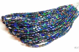 Atractivas Cuentas de Ópalo Negro Etíope en Forma de Cojín, Gema de Ópalo Negro Welo Fire, Pulido Liso, Tamaño 3.5-8mm - Product Image 2