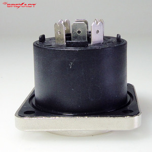 Connecteur de haut-parleur professionnel de qualité garantie, boîtier tout métal, mâle 8 broches, 25A, plaqué argent - Product Image 1