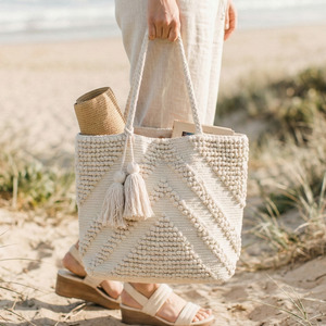 Bolsa de Ropa Bohemia Ecológica, Bolsa de Mano Tejida a Mano, con Flecos y Patrón de Diamantes, Bolsa de Playa y Viaje de Lujo para Mujer - Product Image 5