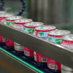 Jus de raisin rouge de haute qualité Nawon avec pulpe, boisson en canette 250ml, vente en gros à bas prix, fabricant vietnamien, échantillon gratuit, OEM ODM, prix, MOQ - Product Image 3