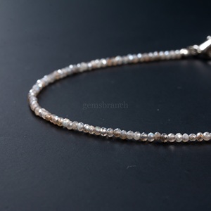 Pulsera de Labradorita Mística con Cuentas Microfacetadas de 2mm, Pulsera de Piedras Preciosas Redondas, Joyería de Cristal Curativo para Mujer, Hecha a Mano, Natural - Product Image 4