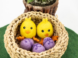 Wholesale Handmade Needle Felt <b>Easter</b> <b>Chick</b> with Purple <b>Egg</b> Ornament for Spring Decorations and Seasonal Craft Supply - Product Image 5