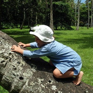 Pretty Blue 100% Soft Cotton Summer Wear Long <b>Kaftan</b> Featuring With Beautiful Flower Embroidery Long Sleeves & Front Buttons - Product Image 4