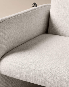 Chaise de salle à manger en teck massif artisanale Aurevissa, design moderne, luxe premium, élégante, mobilier de salle à manger pour la maison - Product Image 5
