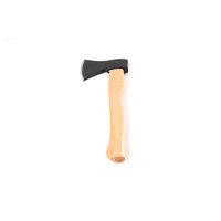 Hache avec manche en bois A613 Manche en bois de hêtre de qualité supérieure Lame en acier au carbone forgée