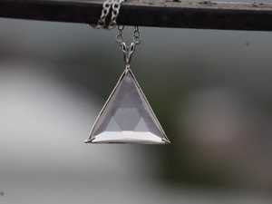 Colgante de estrella de David de cuarzo rosa, colgante de cristal plateado para sanación espiritual, delicada joya energética, regalo - Product Image 4