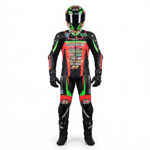 Combinaison de course premium pour homme 1 pièce en cuir de vache véritable/cuir de kangourou, style MotoCP, avec protections niveau 2 - Product Image 1