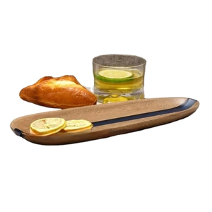 Bandeja de servir ovalada de madera Oak Meadow, diseño minimalista sólido, hecha a mano para fiestas, juego de bandejas de servir de madera minimalista - Product Image 1