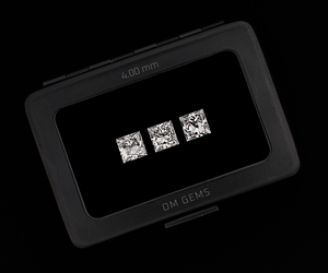 Diamante de corte princesa de 1.0 CT y 4.0 MM, diamante sintético de laboratorio, diamante sintético CVD-HPHT suelto, diamante Melee para joyería (3 piezas) - Product Image 4