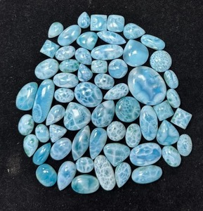 Larimar 100% naturel, cabochons, pierres précieuses brutes, formes variées, <span class=keywords><strong>pierre</strong></span> bleue polie avec jeu <span class=keywords><strong>de</strong></span> couleurs pour <span class=keywords><strong>la</strong></span> fabrication <span class=keywords><strong>de</strong></span> bagues, pendentifs et bijoux - Product Image 3