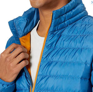 Chaqueta acolchada con capucha OEM para otoño, 100% poliéster, teñida en color liso, impermeable, con impresión de logotipo personalizado, chaquetas acolchadas para hombre. - Product Image 3