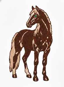 AWAIS HOUSE Manteau court d'hiver uni rouge en velours de soie italienne et polyester anti-plis pour femme, brodé de cristaux et perles - Product Image 2