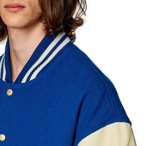 Chaqueta Varsity en Oferta, Logotipo Personalizado, Apliques de Tela Bordados a la Moda, Chaqueta de Béisbol con Botones para Hombre - Product Image 4