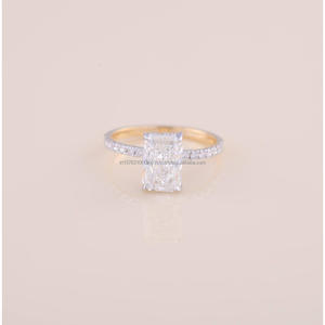 Anillo de Compromiso con Diamante Cultivado en Laboratorio, Corte Radiante, Oro Blanco, Anillo Solitario, Joyería Nupcial para Regalo - Product Image 1