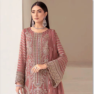 ชุดสัลวาร์ คามีซ ฟอกซ์ จอร์เจตต์ แบบเย็บกึ่งสำเร็จรูป ความยาวปานกลาง ตกแต่งด้วยงานปักเลื่อมและลายฉลุ เหมาะสำหรับงานแต่งงาน งานปาร์ตี้ งานดิวาลี และงานพรอม - Product Image 1