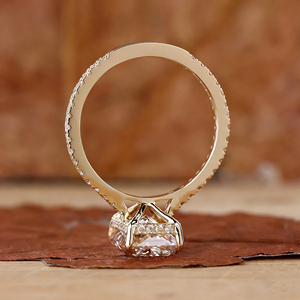 Anillo de Diamante Corte Radiante con Banda de Plata Pavé de Cuatro Puntas para Compromiso, Fiesta y Regalo para Mujer, Venta al por Mayor, Fino - Product Image 5