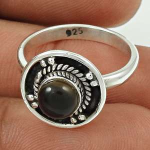 Bague en quartz fumé rond délicat en argent sterling 925, bijou bohème unique fait main pour femmes à prix raisonnable - Product Image 2