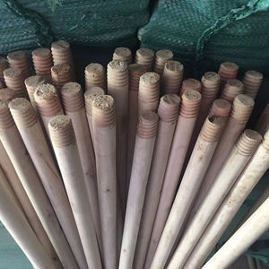 Mango de madera maciza de eucalipto natural para escoba y fregona - Product Image 1