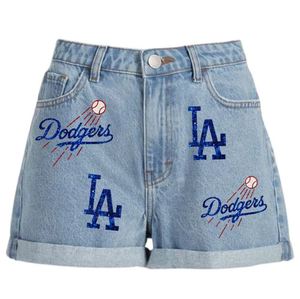 Shorts de moda para mujer que ofrecen flexibilidad, comodidad y un look elegante para entrenamientos, viajes y uso diario. - Product Image 1