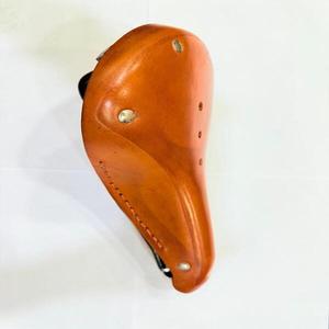 Durable Classic Leather Style Bicycle Saddle Black Rivets Dual Steel Rails Comfort Cushion Lightweight Design for Unisex - Product Image 2