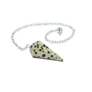 Pendules en pierre précieuse dalmatien 6, à facettes avec chaîne en argent, | Pendule en pierre précieuse à vendre - Product Image 1