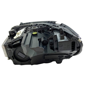 ไฟหน้ามือสองสำหรับรถยนต์ C-class ด้านขวา รุ่น A2069063003 - Product Image 5