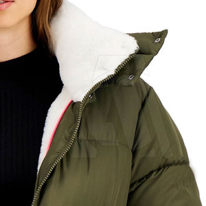 Winter Women's Casual Hat Detachable Hooded Custom Long Puffer Puffer Jacket for Women - Product Image 3
