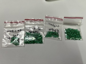 ธรรมชาติไม่ได้รับการสอบเทียบ2มิลลิเมตรถึง3มิลลิเมตรรอบที่มีคุณภาพดีแซมเบียมรกตจำนวนมากโดย Sadiya นานาชาติ - Product Image 3