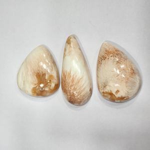 Piedras preciosas sueltas de escolerita de cuarzo multiforma de alta calidad Acabado hermoso para diseñadores de joyas - Product Image 1