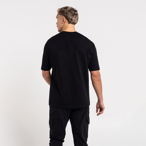 Camiseta Clásica Negra Lisa, Transpirable, Estilo Moderno, Corte Relajado, Perfecta para Uso Diario Informal, Versátil para Combinar con Diferentes Atuendos - Product Image 2