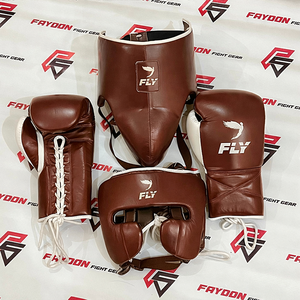 Ensemble d'entraînement de boxe fait main de haute qualité, personnalisé, en cuir bleu et blanc, avec gants de sparring, protège-tête et protège-glandes. - Product Image 2