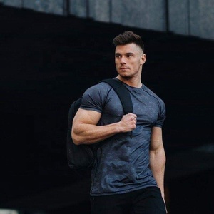 เสื้อยืดยิมของผู้ชายผ้าโพลีเอสเตอร์ลายพรางขนาดใหญ่ลายพรางเสื้อยืดสำหรับฟิตเนสใช้ได้ทั้งชายและหญิงแบบ100% ออกแบบได้ตามต้องการ - Product Image 4