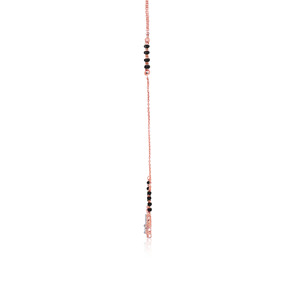 Collier pour femme plaqué or rose avec diamants, style minimaliste, perles noires, à porter au quotidien - Product Image 3