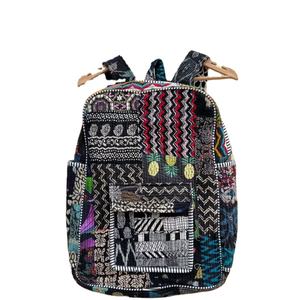 Mochila Acolchada a Rayas para Niñas, Hecha a Mano, de Algodón, para la Escuela, Ligera, para Viajes, con Múltiples Bolsillos, Estilo Boho, 20 Pulgadas - Product Image 1