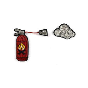 Patch brodé Feu avec nuage de fumée, à coudre sur vêtement, design personnalisé mignon, forme irrégulière, en tissu - Product Image 1