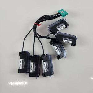เครื่องขยายสัญญาณเซ็นเซอร์ไฟเบอร์ออปติก KEYENCE FS-T2 - อุปกรณ์และอะไหล่เซมิคอนดักเตอร์ระดับโลกที่เชื่อถือได้ - Product Image 3