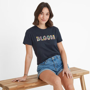 Compre Ahora Camisetas Estampadas para Mujer, Camiseta Gráfica de Manga Corta, Top Informal a la Moda, Diseño Personalizado, Colores y Tallas, Venta al Por Mayor OEM - Product Image 4