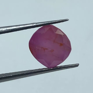 Piedra Preciosa de Rubí Natural de Color Rosa Púrpura de Alta Calidad, Corte Cojín, 3.67 Quilates, por Exportador al Mejor Precio - Product Image 1
