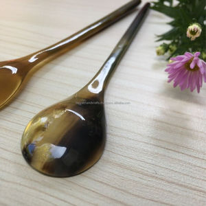 Cuillère artisanale en corne de buffle naturelle, polie à l'agate, design élégant en forme d'animal, décoration d'intérieur d'Inde - Product Image 4