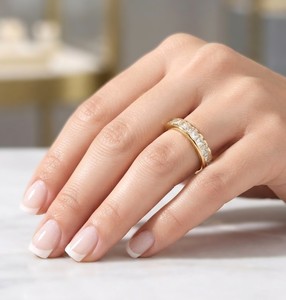 Bague Éternité Classique en Or Massif 9K 10K 14K 18K avec Diamant de Laboratoire Taille Princesse 0.72CT Couleur DEF Clarté VS VVS pour Mariage - Product Image 6