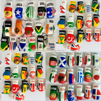 Mini gants de boxe universels pour tous les pays Paire de rétroviseurs de voiture Porte-clés suspendu pour club d'enfants Article cadeau d'occasion