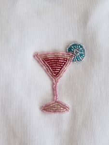 Magnifique collection de broderies perlées faites à la main avec des travaux traditionnels complexes et des détails décoratifs de qualité supérieure - Product Image 3