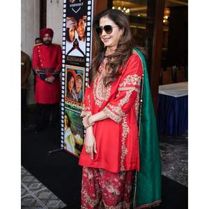 Conjunto de Traje de Fiesta para Mujer de Diseñador, Elegante Top con Falda y Dupatta - Product Image 1