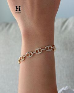 Pulsera de eslabones Mariner con pavé completo de oro amarillo de 14K y diamantes cultivados en laboratorio de corte redondo, tipo cadena de ancla - Product Image 3
