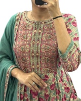 Primera vez Dray estilo moderno vestido de algodón tela Kurti pantalones conjunto excelente calidad ropa de fiesta mujeres India Salwar Lehenga Choli