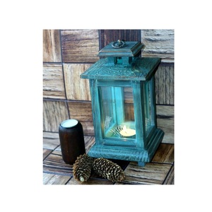 Farol de Madera con Paneles de Vidrio y Asa de Cuerda, Portavelas Vintage para Decoración de Bodas y Jardines - Product Image 1