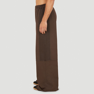 Pantalones de chándal de forro polar marrón de dos tonos con bloques de color, de corte holgado y pierna ancha, con cintura elástica, estilo lounge y casual, para hombre - Product Image 2