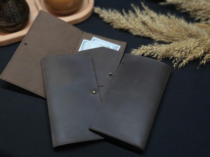 Carpeta Compacta de Cuero Genuino para Facturas, Presentador de Comandas para Restaurantes, Logotipo Personalizado, Bloc de Recibos para Camareros, Tamaño de Bolsillo LBH-0052 - Product Image 1