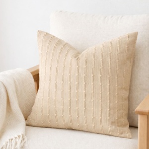 Housse de coussin ivoire tissée à la main 50 × 50 cm, coussin décoratif texturé, accent décoratif neutre, décoration scandinave - Product Image 2